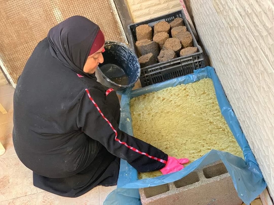 صناعة الصابون البلدي على الطريقة التقليدية الفلسطينية في جينصافوط قضاء قلقيلية