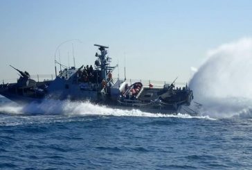 بحرية الاحتلال تهاجم مراكب الصيادين في بحر غزة