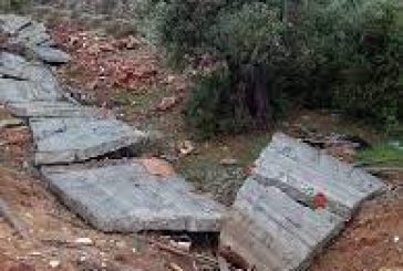 الخليل .. قوات الاحتلال تهدم جدارًا استناديًا في بلدة بني نعيم