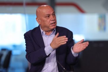 وزير إسرائيلي يكشف حقيقة التواصل مع حماس : نريد التحدث مع حماس مباشرة وليس من تحت الطاولة