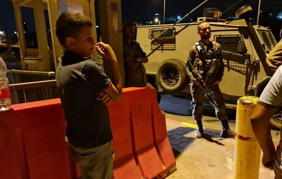 الاحتلال يعتقل طفلين من الزاوية غرب سلفيت