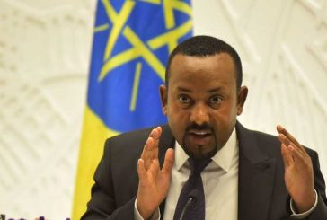 رئيس الوزراء الإثيوبي يتعهد من جبهة القتال بـ”تدمير العدو بالكامل”