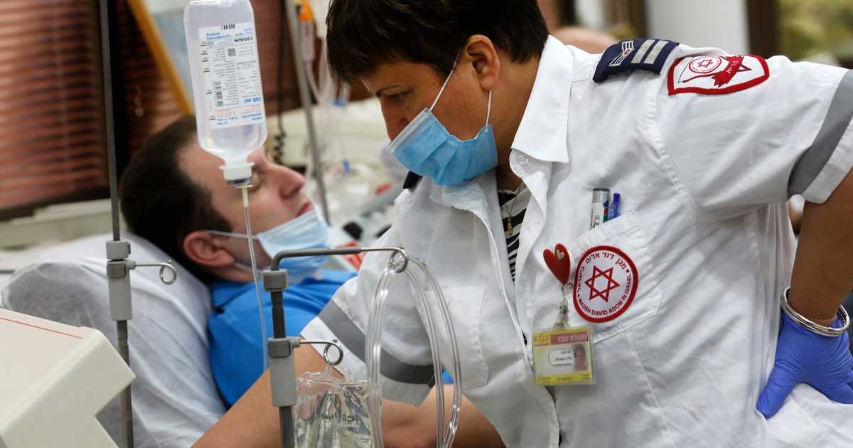 إسرائيل تعلن انحسار الموجة الخامسة من كورونا