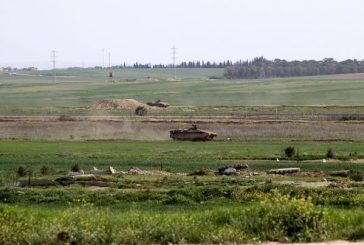 الاحتلال يهاجم المزارعين شرق دير البلح
