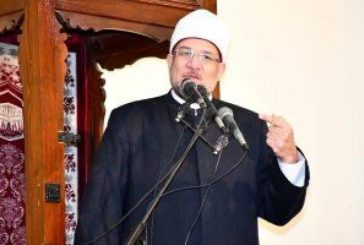 وزير الأوقاف المصري: منع المصلين الفلسطينيين من الصلاة في الأقصى والاعتداء عليهم جرائم ضد الإنسانية