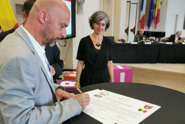 بلديتا بيت لحم وتورني البلجيكية تجددان اتفاقية التعاون والتوأمة