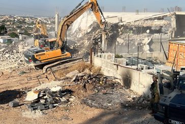 الاحتلال يهدم مسجدا قيد الإنشاء في تجمع 