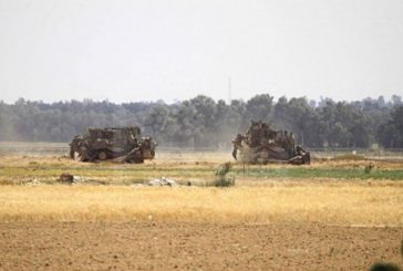 غزة-آليات الاحتلال تتوغل شرق الوسطى في قطاع غزة وسط أعمال تجريف