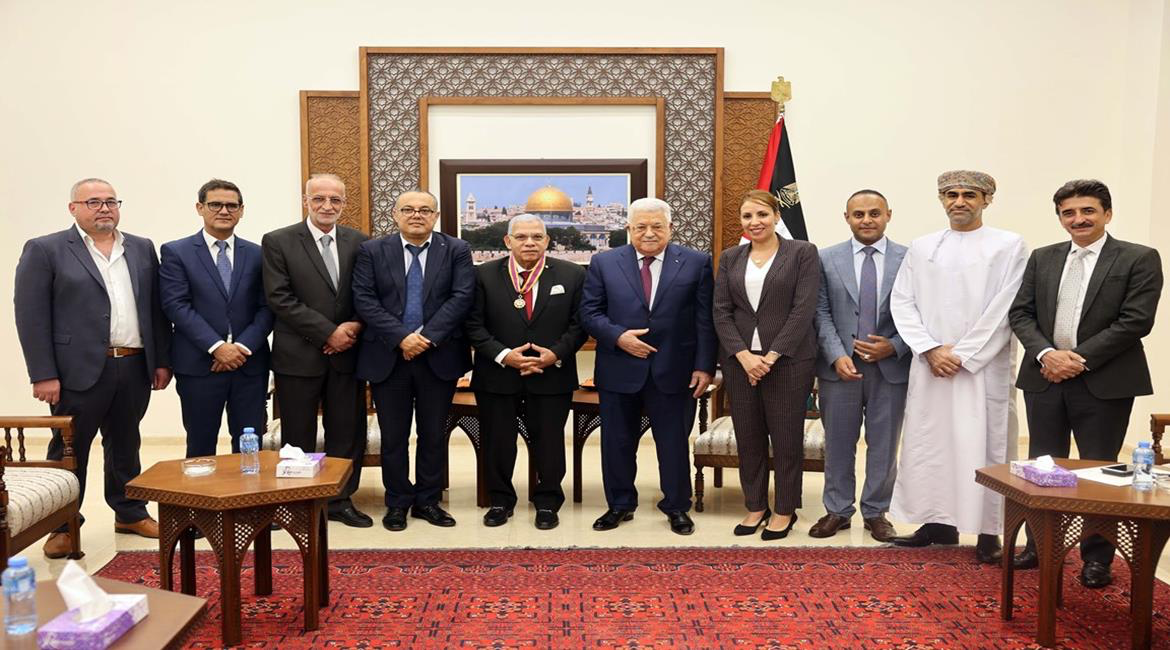 الرئيس يطلق النسخة الثانية عشرة من معرض فلسطين الدولي للكتاب