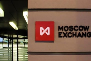 بورصة موسكو تتراجع بحوالي 12% عند بدء تداولات اليوم
