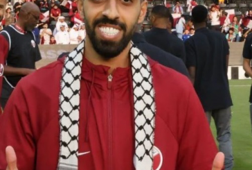 كابتن منتخب قطر يتوشح الكوفية الفلسطينية خلال التدريبات استعدادا لكأس العالم