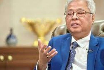 رئيس وزراء ماليزيا يعلن حل البرلمان الوطني ويدعو إلى انتخابات مبكرة