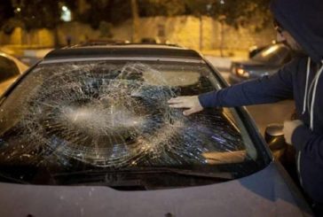 جنين : مستوطنون يهاجمون مركبات المواطنين بالحجارة