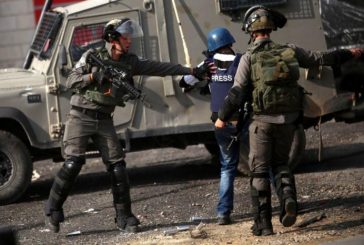 نابلس-قوات الاحتلال تطلق الرصاص الحي تجاه الصحفيين في بيتا جنوب نابلس