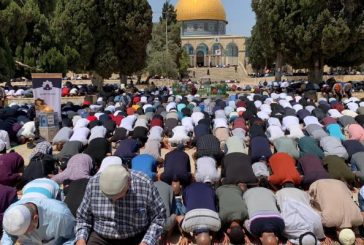 المصلون يؤدون صلاة الاستسقاء في مساجد فلسطين