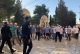 القدس : عشرات المستوطنين يقتحمون الأقصى بحماية قوات الاحتلال واعتقال شابين