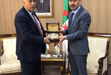 مبادرة جزائرية لاستضافة الفعاليات الرياضية الفلسطينية على الملاعب الجزائرية