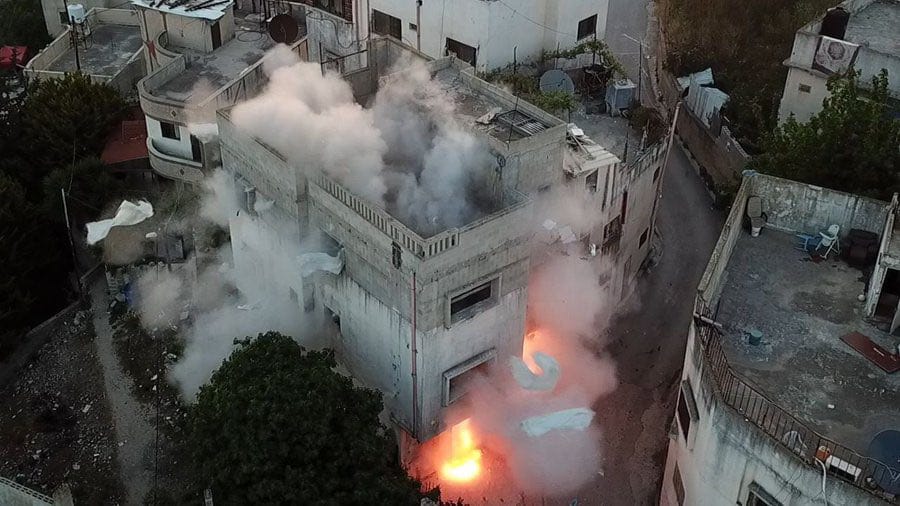 سلفيت : الاحتلال يفجر منزل عائلة الشهيد محمد صوف في حارس