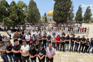 القدس-45 ألفا يؤدون صلاة الجمعة في المسجد الأقصى