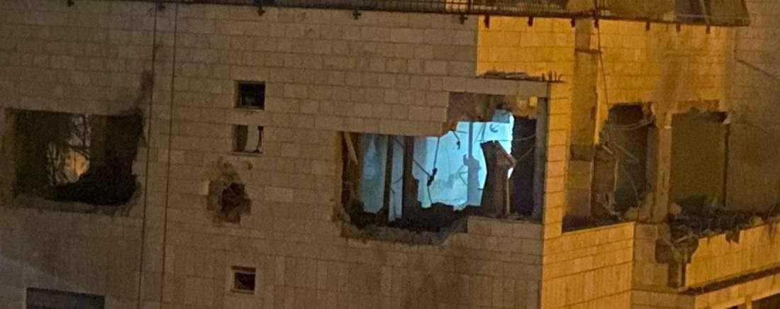 الاحتلال يفجر منزل عائلة الأسير أسامة الطويل في نابلس