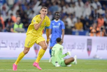 رونالدو يقود النصر السعودي لأول ألقابه العربية