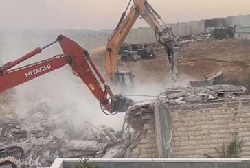 القدس : الاحتلال يهدم منازل ومنشآت في بلده عناتا