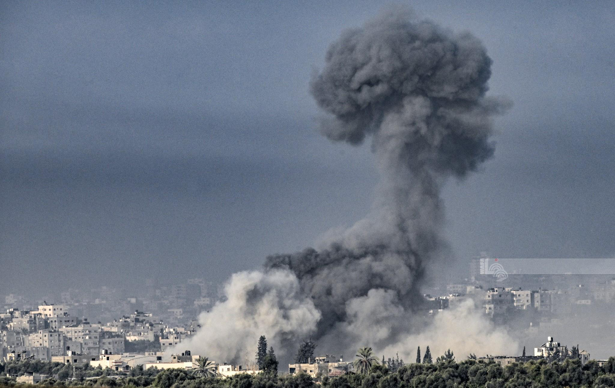 غزة : 26 شهيدا وعشرات الاصابات في قصف الاحتلال وسط وجنوب قطاع غزة