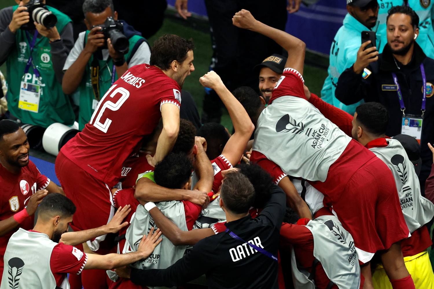 قطر تحتفظ باللقب في خزائنها وتحرم الأردن من دخول تاريخ آسيا