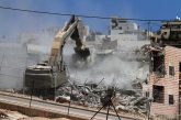 الخليل : الاحتلال يهدم منزلا في بلدة إذنا غرب الخليل
