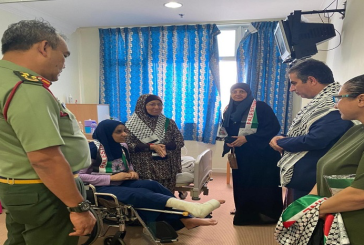 سفارة فلسطين لدى ماليزيا تعود جرحى العدوان على غزة في المستشفى العسكري بكوالالمبور