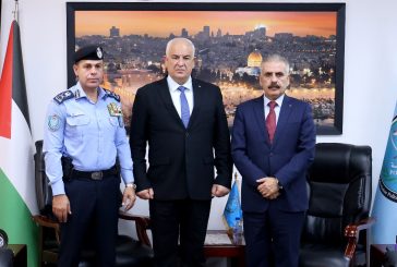 رام الله-بحضور وزير الداخلية مراسم تسليم واستلام قيادة جهاز الشرطة