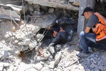 غزة : استشهاد أربعة أطفال ووالدتهم في قصف للاحتلال استهدف منزلا بدير البلح