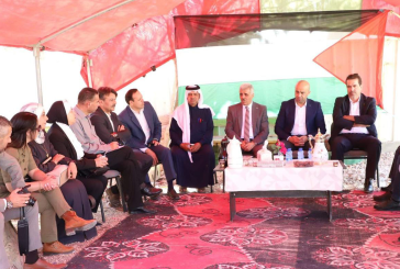 أريحا : برهم يتفقد مدرسة بدو الكعابنة الأساسية بعد اعتداء الاحتلال ومستعمريه الوحشي