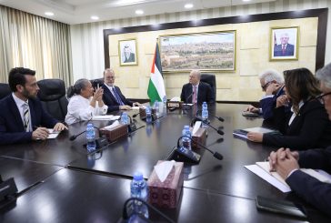 رئيس الوزراء يلتقي نائب المدير التنفيذي لليونيسف