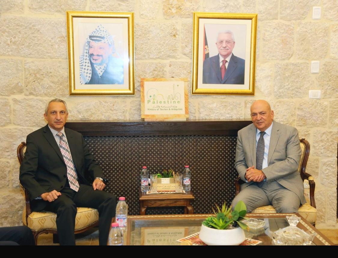 فلسطين وتركيا تبحثان آفاق التعاون في المجال السياحي