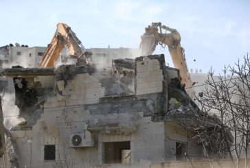الاحتلال يهدم مبنى في ضاحية السلام شمال شرق القدس