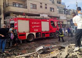 الاحتلال يدمر جميع مركبات الدفاع المدني والخدمات الطبية في شمال غزة