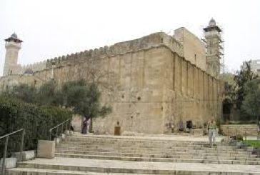 الاحتلال يداهم منازل المواطنين شرق الخليل