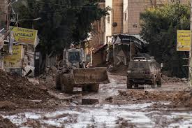 عدوان الاحتلال المتواصل على طولكرم ومخيميها يدخل يومه الـ121: حصار وتصعيد ودهم لمحلات الصرافة