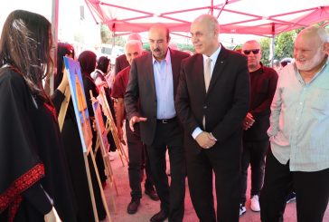 القدس- وزير الثقافة يلتقي مثقفين ضمن فعاليات ملتقى فلسطين الثامن للرواية العربية