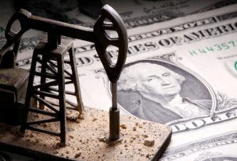 وسط تصاعد التوتر في الشرق الأوسط: ارتفاع الدولار وأسعار النفط