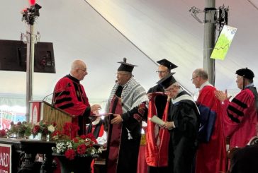 كلية بارد في نيويورك تمنح رئيس جامعة القدس البروفيسور عماد أبو كشك الدكتوراه الفخرية في الآداب الإنسانية