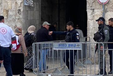 منع الشبان وسائحات من تركيا دخول الأقصى لأداء فجر الجمعة
