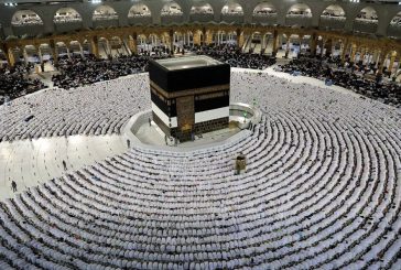 الشرطة تقبض على صاحب شركة سياحية مشتبه فيه بإصدار تأشيرات غير معتمدة للحج