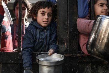 خلال أسبوع- استشهاد 4 أطفال في غزة بسبب الجوع