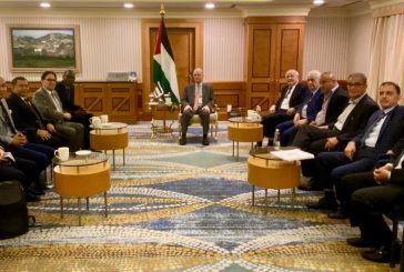 رئيس الوزراء يجتمع بوفد لجنة فلسطين الأممية بجدة