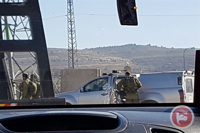 الاحتلال يحتجز مواطنين ويقتحم عدة مناطق في بيت لحم
