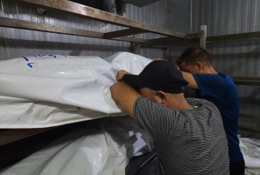 الدفاع المدني بغزة: عثرنا على جثامين متفحمة وبيوت أحرقت بالكامل في منطقة الصناعة وتل الهوا