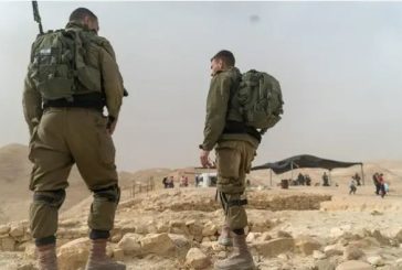 الاحتلال يسلم اخطارات بوقف البناء في منزلين وبركس في بلدة بيت عوا