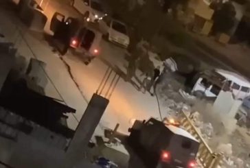 الاحتلال يعتقل مواطنة وشقيقها ويعتدي على والدهما في حارس